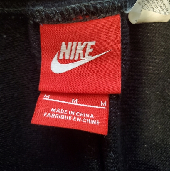 Nike sweatshorts drawstring adjustable size medium in light heathered gray - Picture 4 of 5